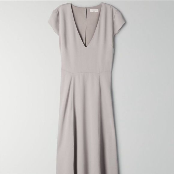 Babaton Dresses & Skirts - Babaton Hamptons V-neck dress • Opal grey • 00 - Aritzia